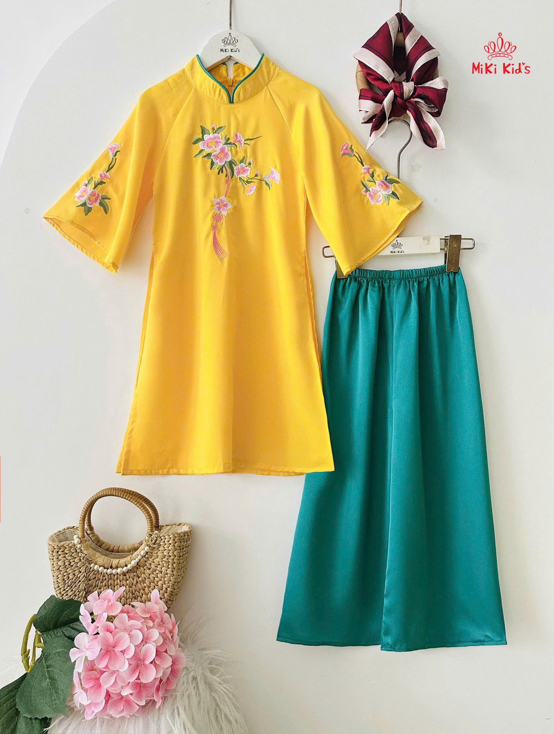 Áo dài cho bé gái mẫu Như ý diện lễ tết noel giáng sinh năm mới từ 12-44kg hàng thiết kế