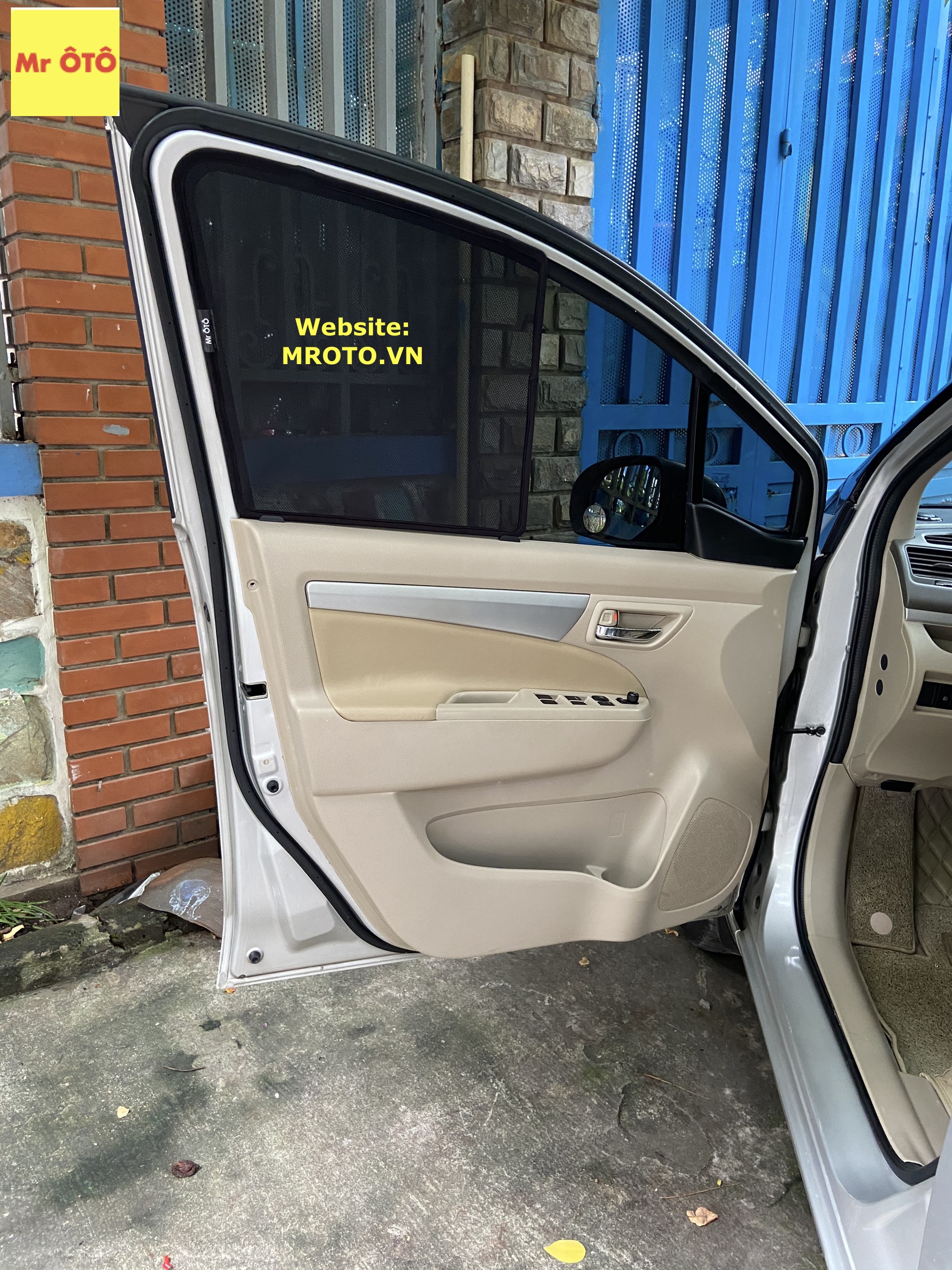 Rèm Che nắng xe Ertiga 2013-2018 loại 1 có hút nam châm, Vải dày dặn, chống nắng tuyệt đối