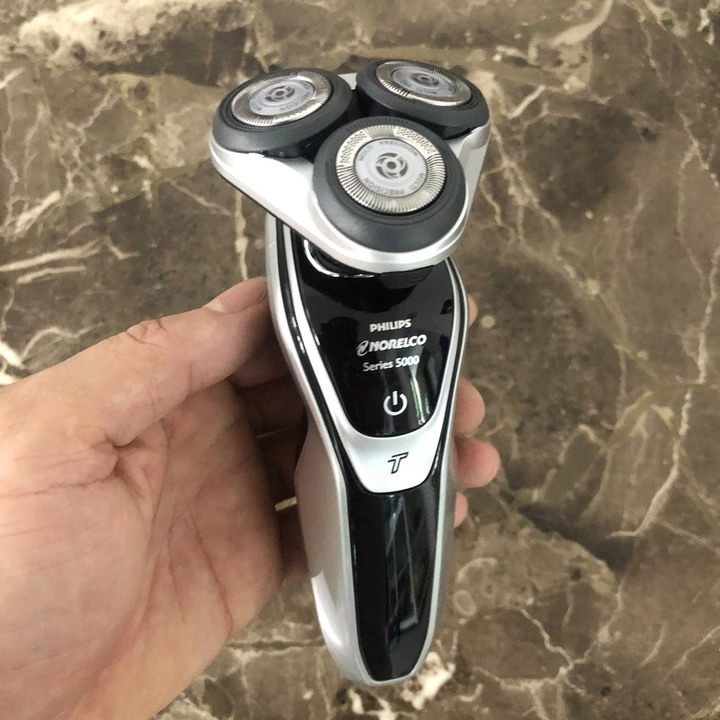Máy cạo râu khô và ướt 2 trong 1 cao cấp series 5000 Philips S5370/04, kết hợp cả đầu tỉa mai tiện lợi, sạc nhanh an toàn- Hàng chính hãng