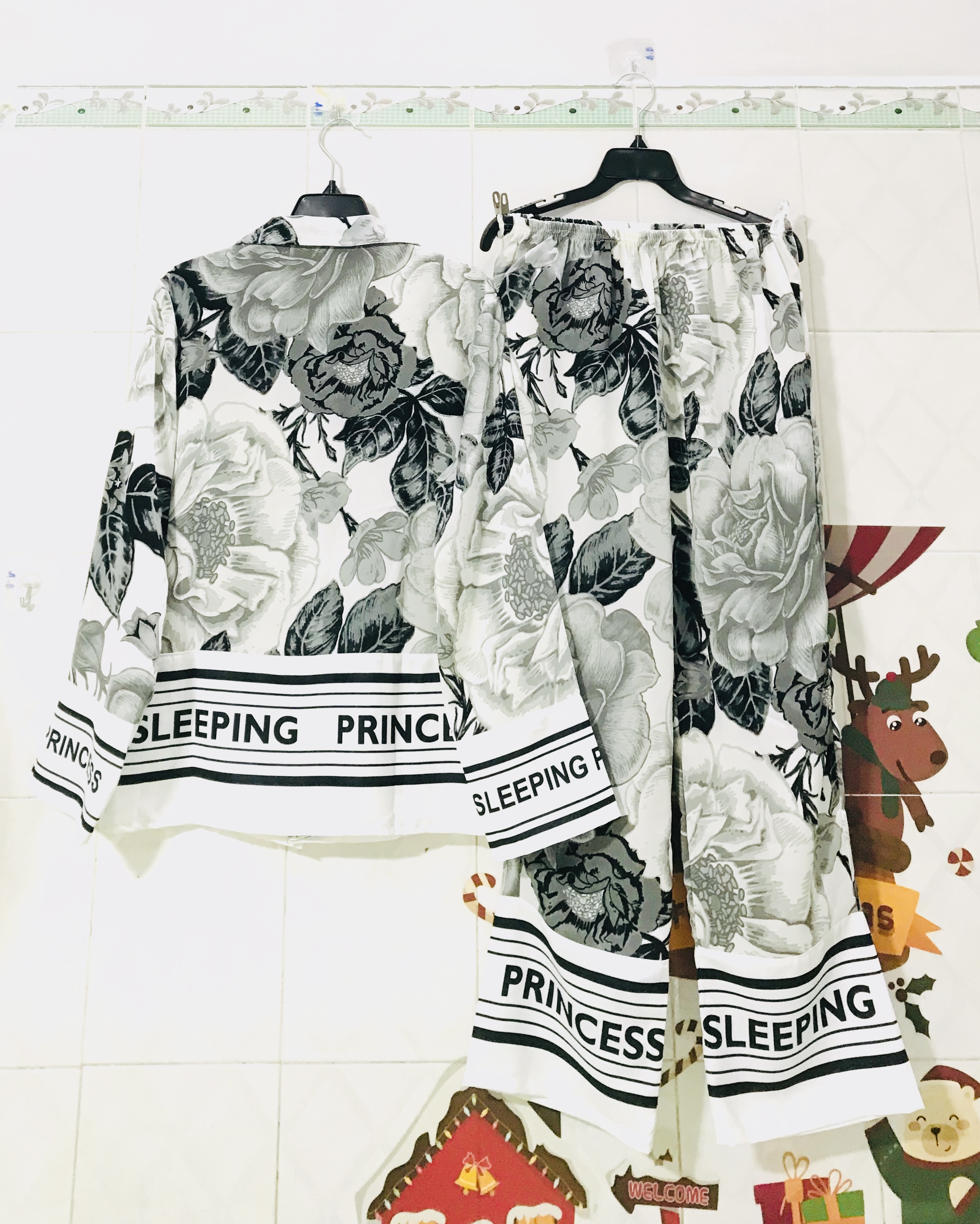 BỘ PIJAMA THIẾT KẾ HỒNG TRẮNG KIÊU SA