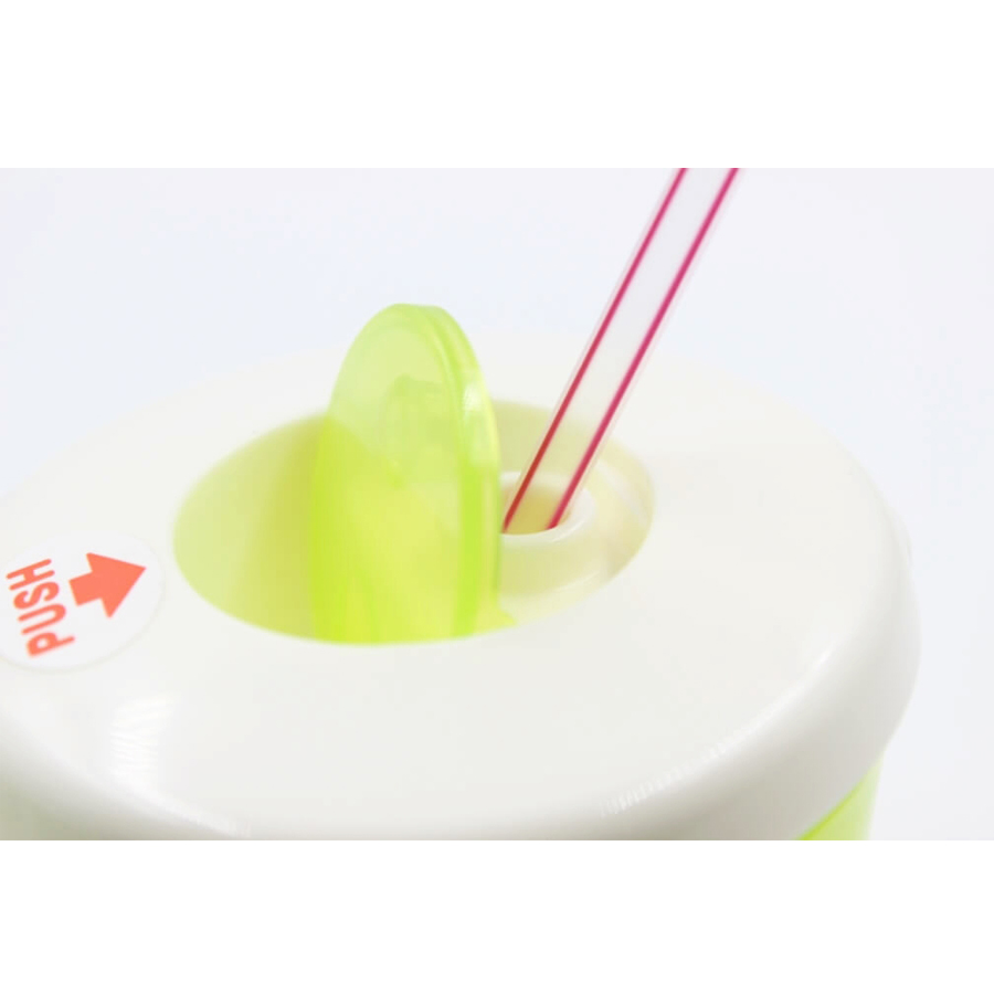 Cốc tập uống có tay cầm, lỗ cắm ống hút tiện lợi - Hàng nội địa Nhật