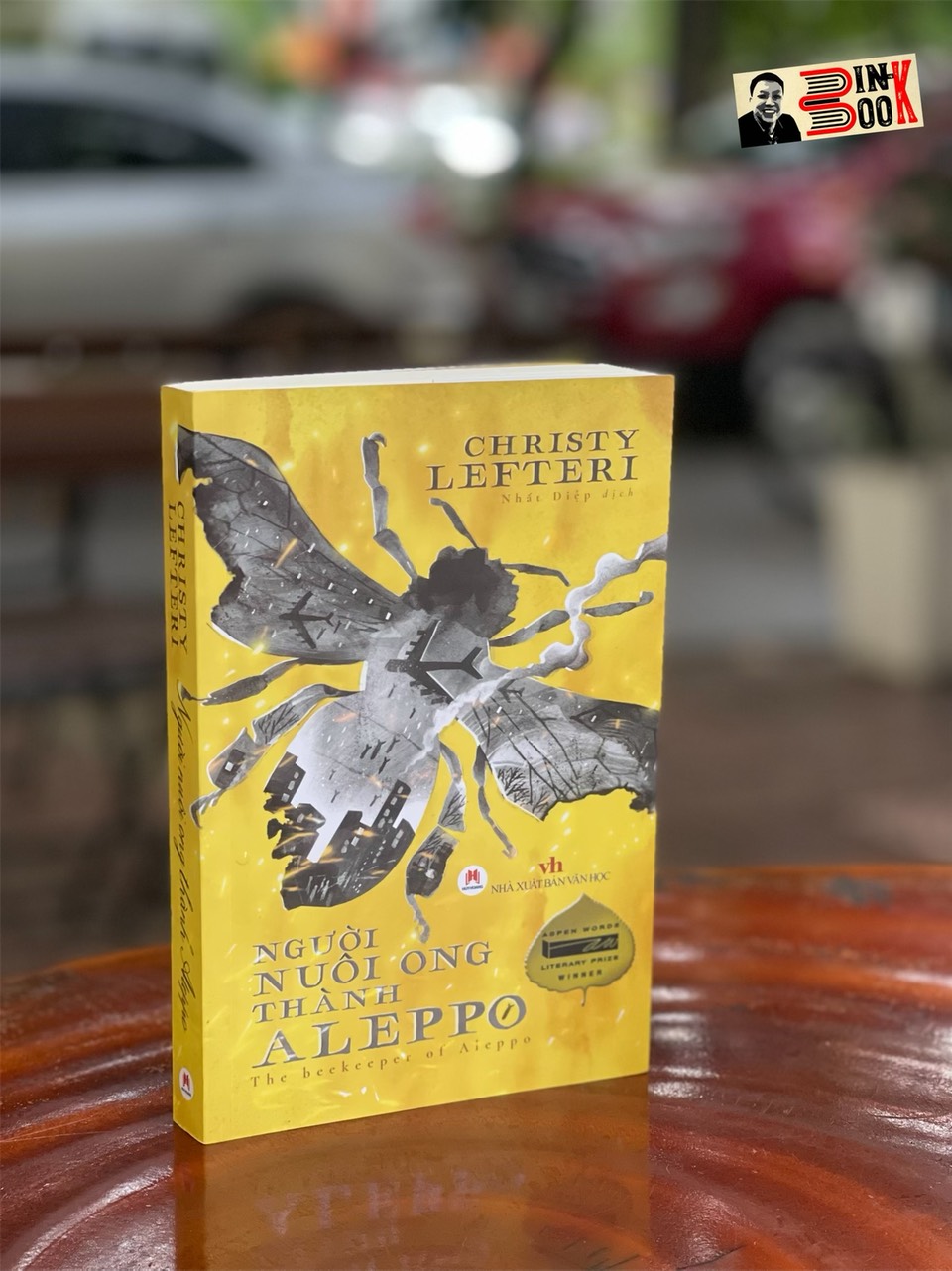NGƯỜI NUÔI ONG THÀNH ALEPPO – Christy Lefteri – Nhất Diệp dịch – Huy Hoàng Book – NXB Văn Học
