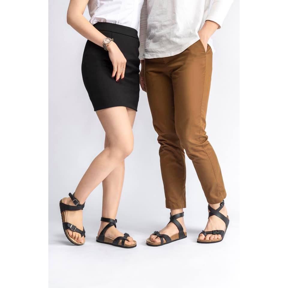 Sandal HuuCuong xỏ ngón cổ cao đen đế trấu