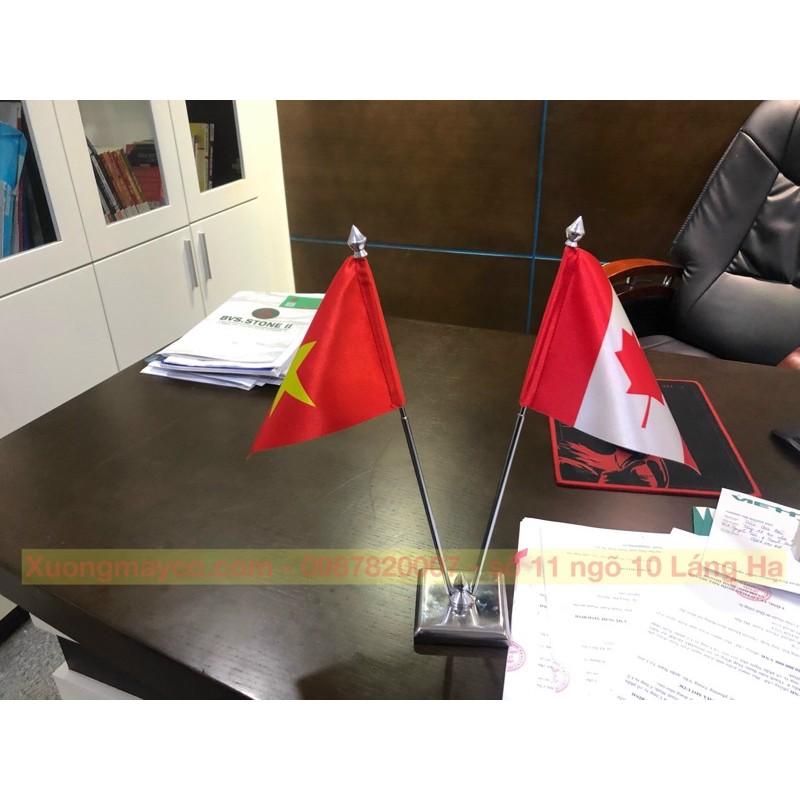Cờ để bàn inox đế vuông Việt Nam - Canada