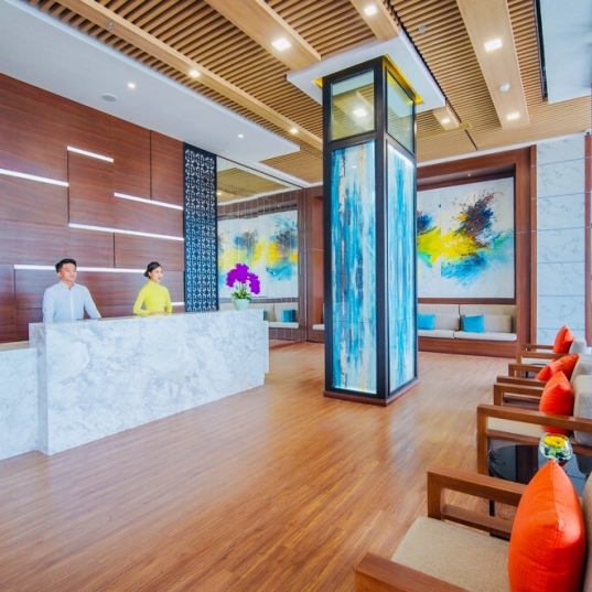 GIC Luxury Hotel & Spa 4* Đà Nẵng - Ngay Trung Tâm, Bữa Sáng, Hồ Bơi, Gần Cầu Sông Hàn, Chợ Hàn, Các Điểm Vui Chơi, Mua Sắm