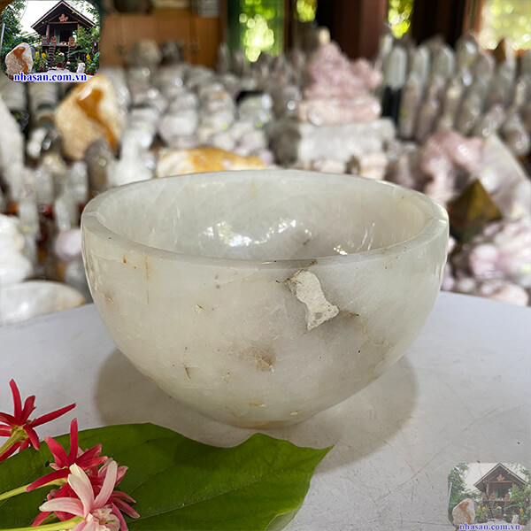 Bát đá thạch anh trắng giúp gia tăng năng lượng cho căn bếp của bạn nặng 860gr-13cm B58