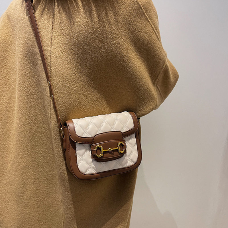 Túi xách nữ thời trang công sở cao cấp phong cách mới – BEE GEE TTN1030