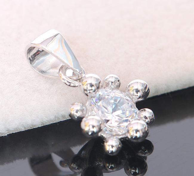 Mặt dây chuyền bạc nữ Diamond Star