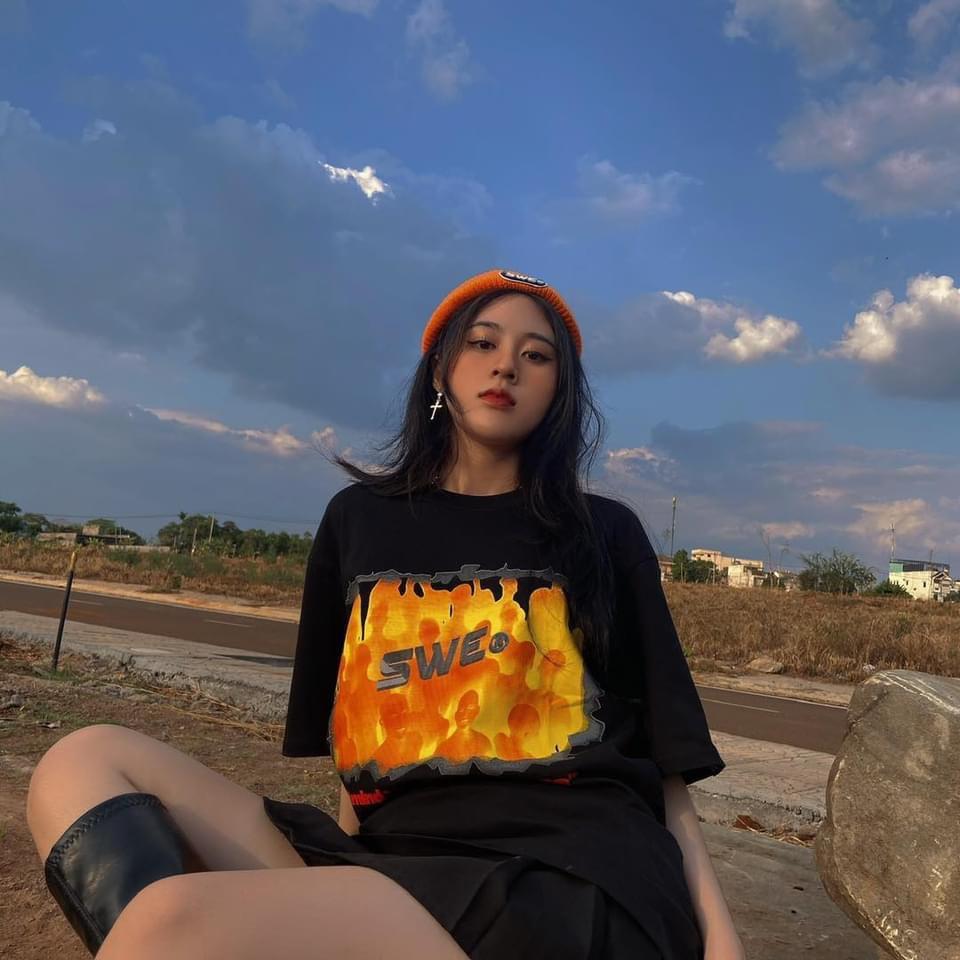 Áo thun unisex tay lỡ CROWD TEE || Hany shop