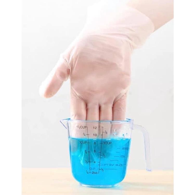 Hộp 100 găng tay nhựa thực phẩm sử dụng một lần tiện lợi cho nhà bếp / nhà hàng.