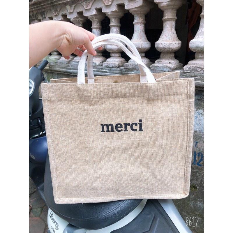 Túi cói Merci sang chảnh đi du lịch cực hót