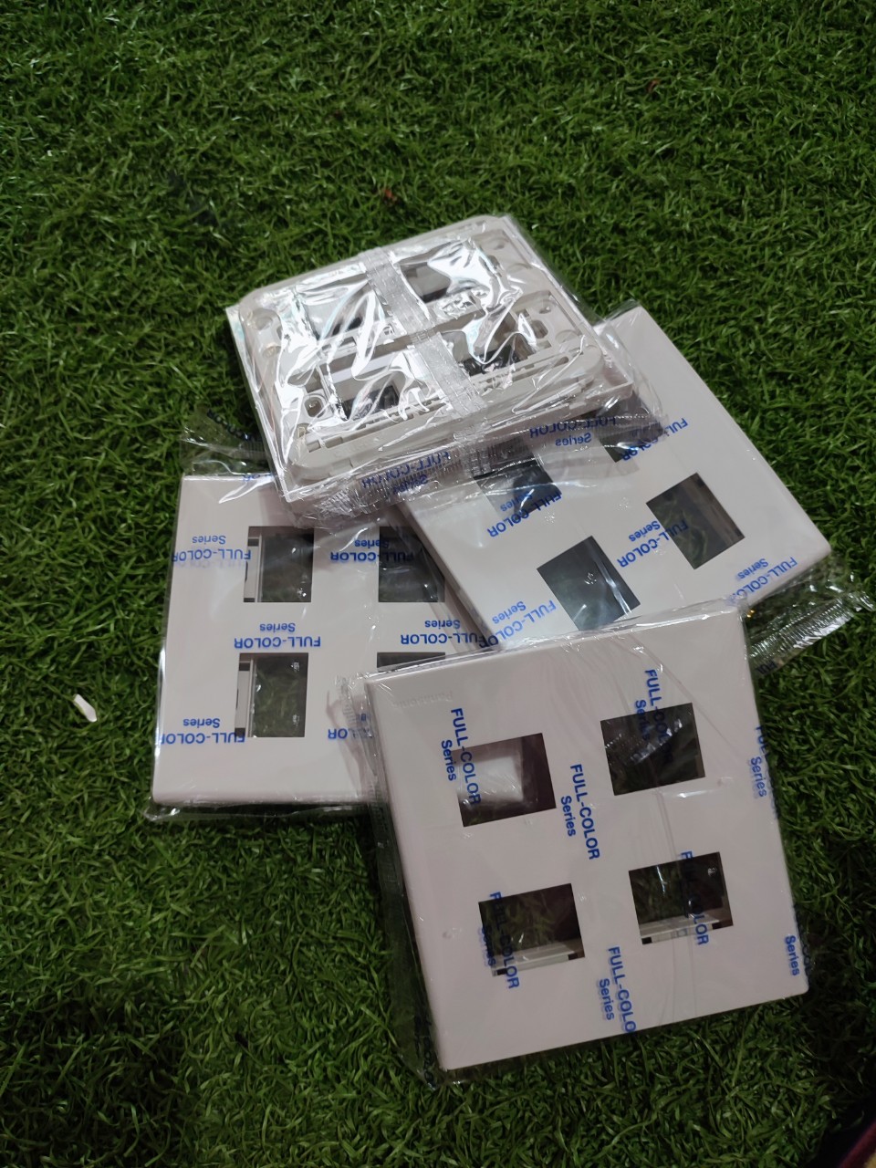 Hộp 10 Cái Mặt 4