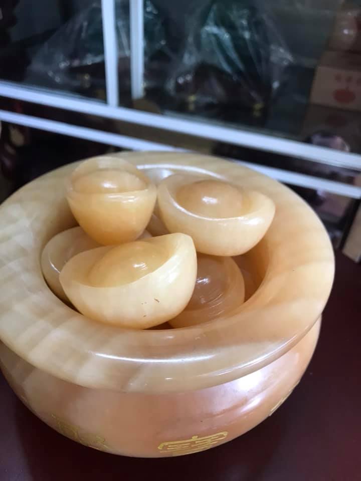 Tượng Bát Tụ Bảo Thố Tụ Tài Size Đại To 16,5cm Cao 9cm Đá Ngọc Hoàng Long 10 Thỏi Vàng To Nặng 3,4kg Anh Chị mệnh Kim mệnh Thổ mệnh Thủy trưng bàn thờ Thần Tài, Thổ Địa để gia tăng năng lượng tài lộc cho gia chủ ạ