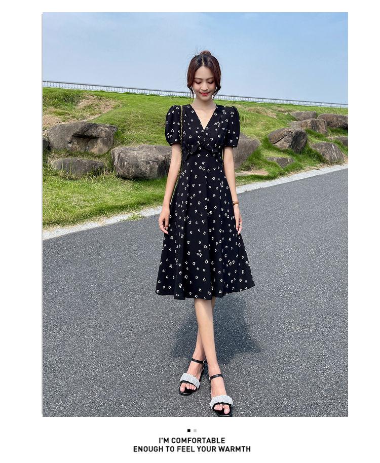TOBE1SHOP Váy chiffon hoa nhỏ cho phụ nữ 2023 mùa hè Pháp màu đỏ khí chất cao eo mỏng váy