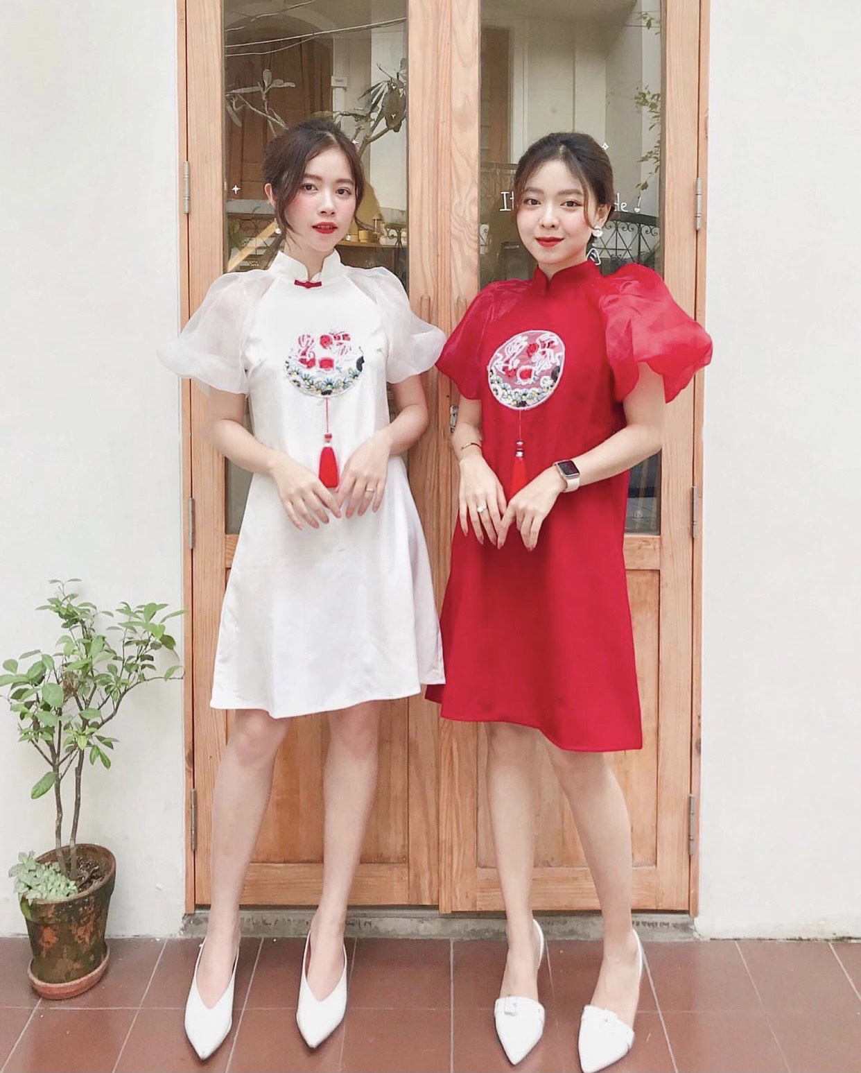 Đầm tết thiêu họa tiết mùa xuân 3 Màu Hồng, Trắng và Đỏ cực dễ thương