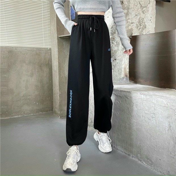 Quần jogger nữ dài ống rộng phong cách Ulzzang bo gấu dây rút chất nỉ da cá in chữ trẻ trung QJ220