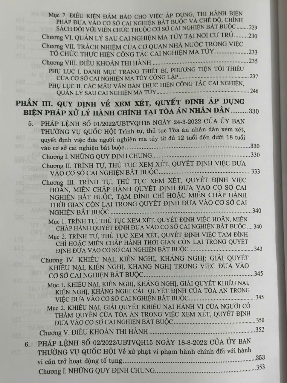 Sách Quy Định Chi Tiết Thi Hành Luật Phòng Chống Ma Tuý – Luật Xử Lý Vi Phạm Hành Chính về Cai Nghiện Ma Tuý - V2436A