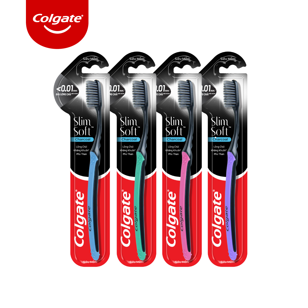 Bộ 4 bàn chải đánh răng Colgate than hoạt tính kháng vi khuẩn SlimSoft Charcoal mềm mảnh (Màu và Bao bì ngẫu nhiên)