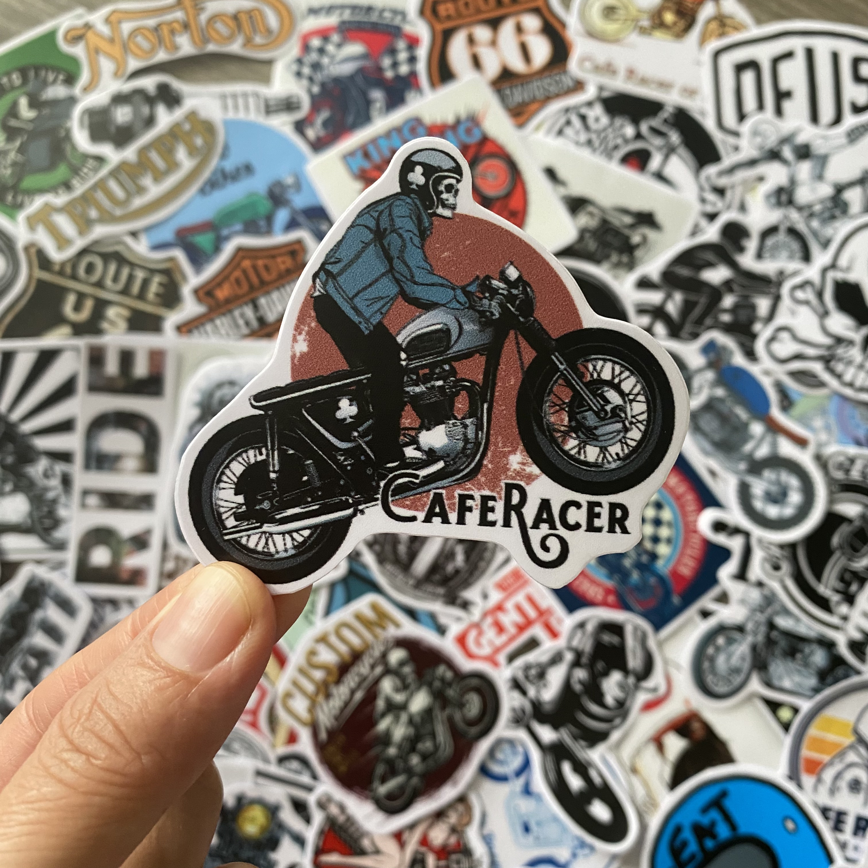 Bộ 20 Sticker Cafe Racer Hình Dán Chống Nước Decal Chất Lượng Cao Trang Trí Va Ly Du Lịch Xe Đạp Xe Máy Xe Điện Motor Laptop Nón Bảo Hiểm Máy Tính Học Sinh Tủ Quần Áo Nắp Lưng Điện Thoại