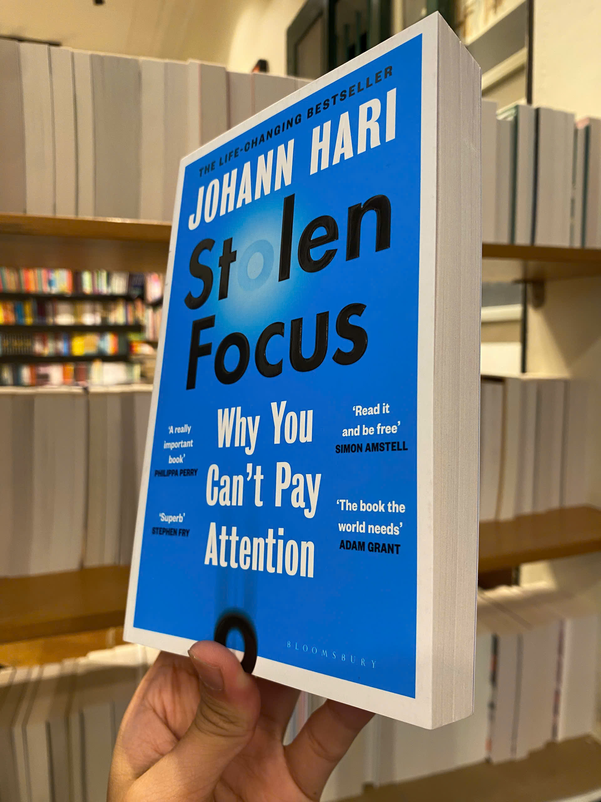 Sách - Stolen Focus: Why You Can't Pay Attention by Johann Hari |  Psychology Self Help / Ngoại văn