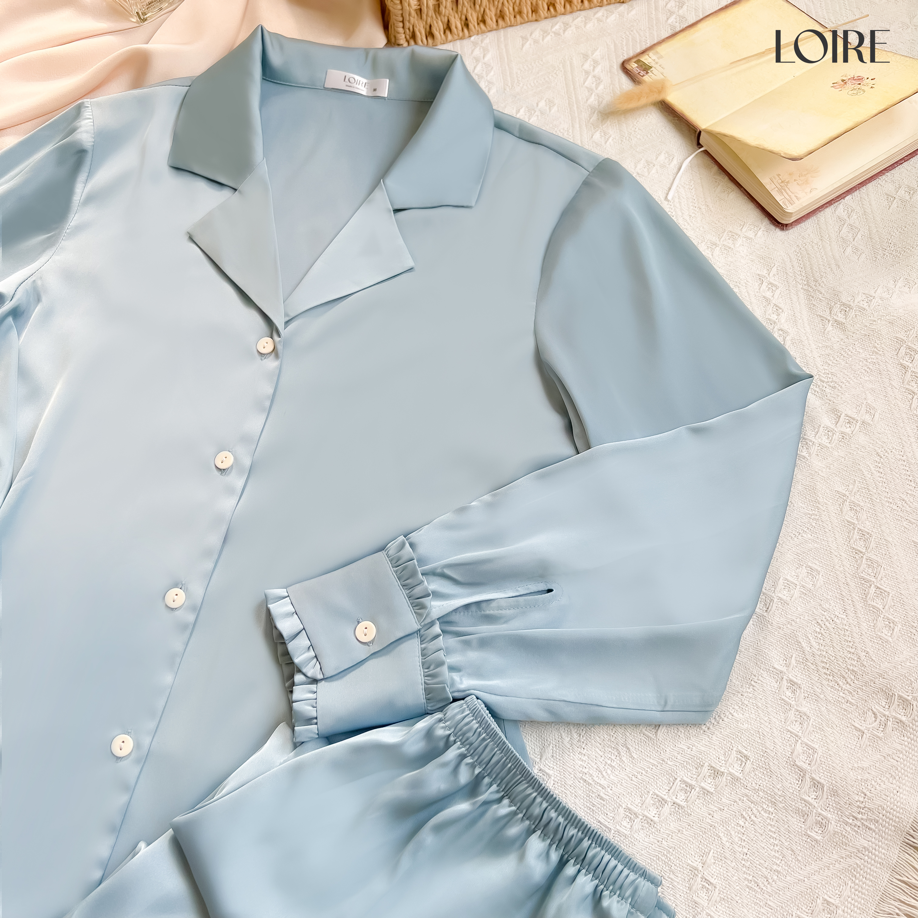 Bộ Pijama Lụa Dài Thanh Lịch Loirechic LPD14