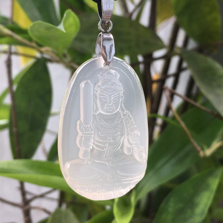 Dây chuyền mặt Phật Bất Động Minh Vương, Mặt đá Mã não trắng, Hộ mệnh cho Tuổi Dậu, TEN5