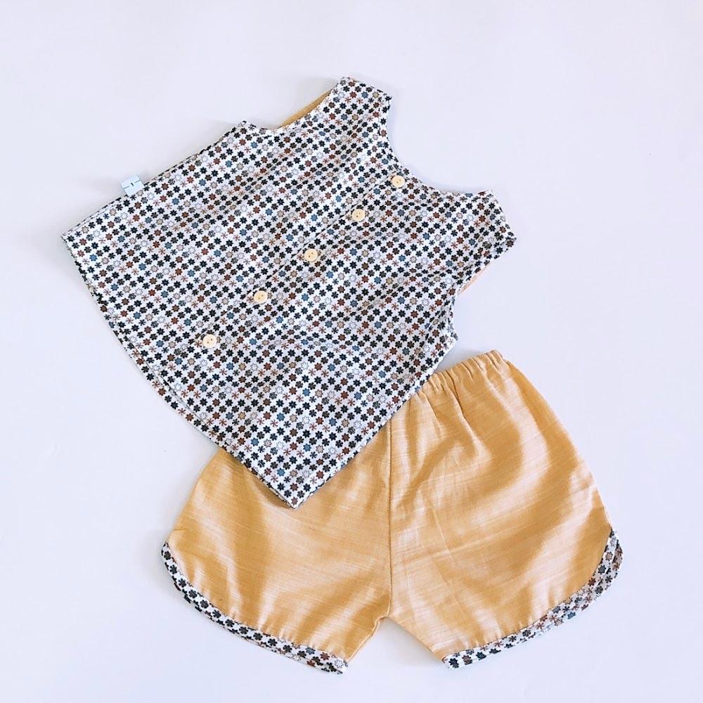 Bộ quần áo ngắn bé gái họa tiết Nhí vàng nơ cotton - AICDBGIXNZ6E - AIN Closet