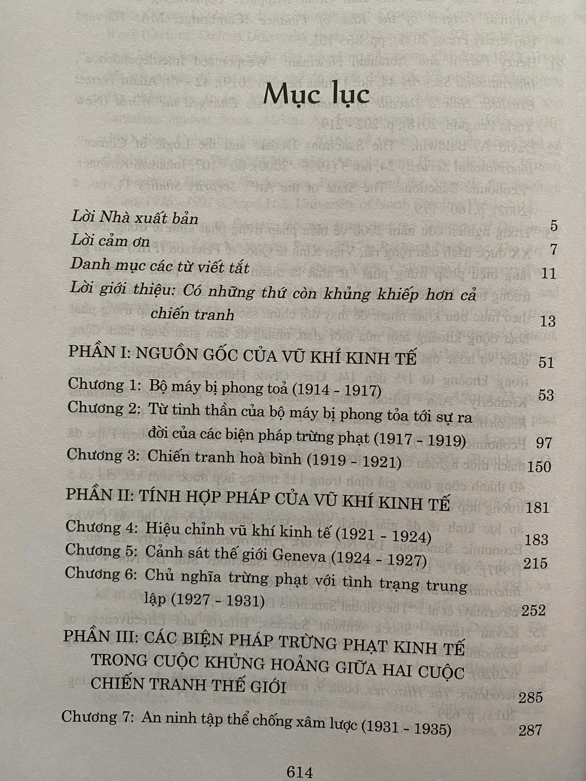 Vũ Khí Kinh Tế: Sự Trỗi Dậy Của Các Biện Pháp Trừng Phạt Kinh Tế Như Một Công Cụ Chiến Tranh Hiện Đại