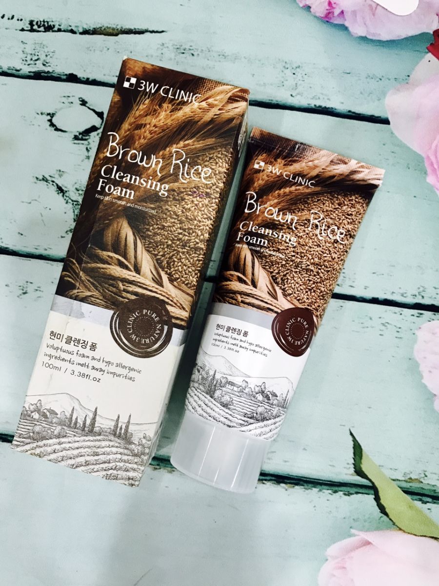 Combo Sữa Rửa Mặt Chiết Xuất Từ Gạo 3W Clinic Brown Rice Foam Cleansing + Sữa Rửa Mặt Chiết Xuất Từ Trà Xanh 3W Clinic Green Tea Foam Cleansing