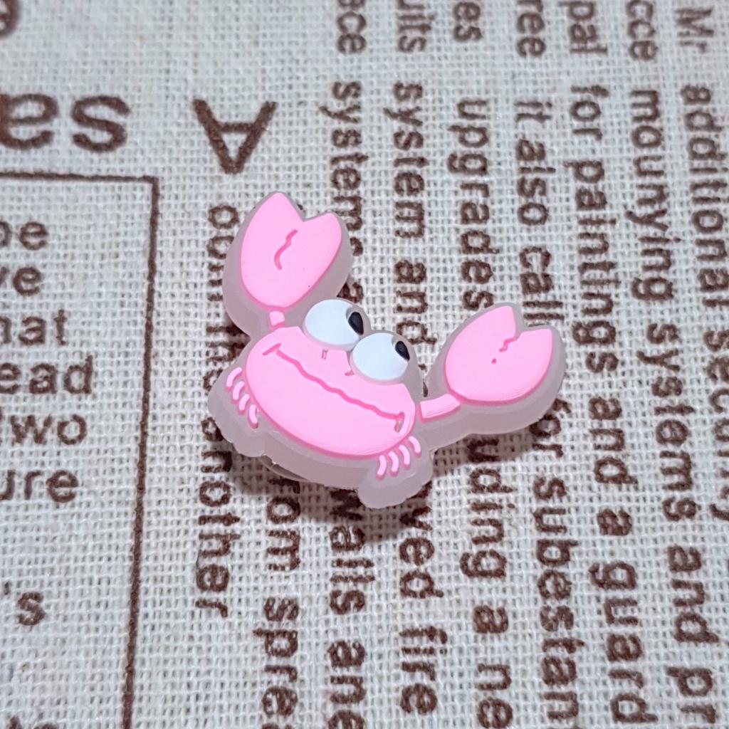 Sticker phản quang tự phát sáng dạ quang gắn dép sục/ duet nữ