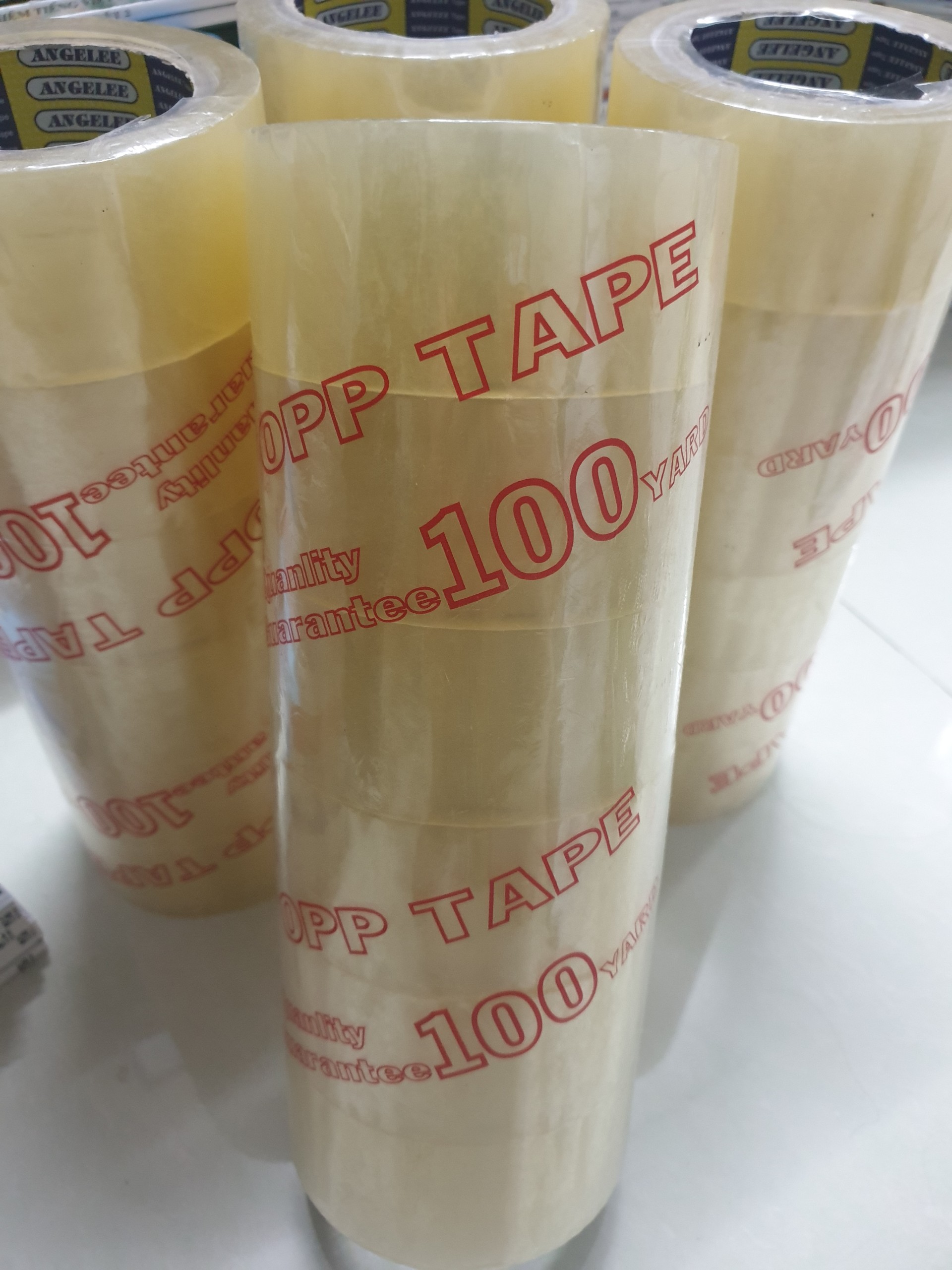 Băng keo trong 100 yard