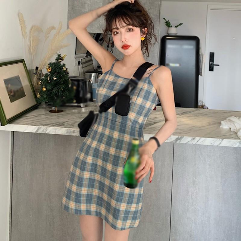 Đầm Hai Dây Kẻ Sọc Caro Phong Cách Retro Cho Nữ