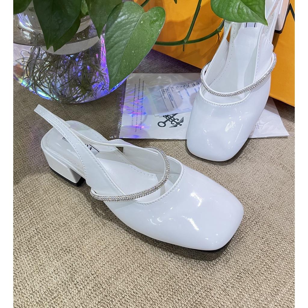 Sandal bít mũi vuông dây ngang viền đá nhỏ gót thấp - 3P