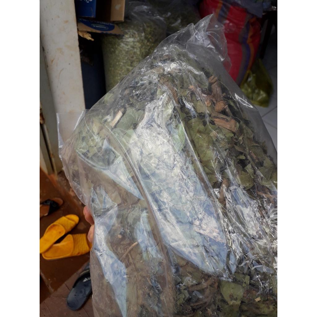 1 KG Xạ Đen Hòa Bình sấy khô  .(