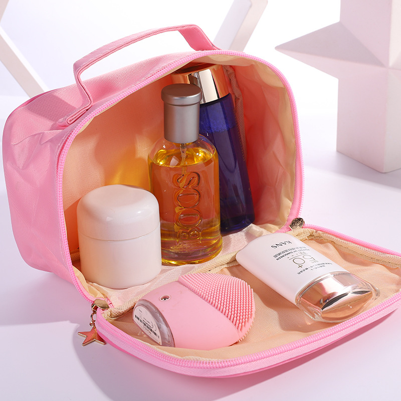 Túi đựng mỹ phẩm Pink màu ngẫu nhiên