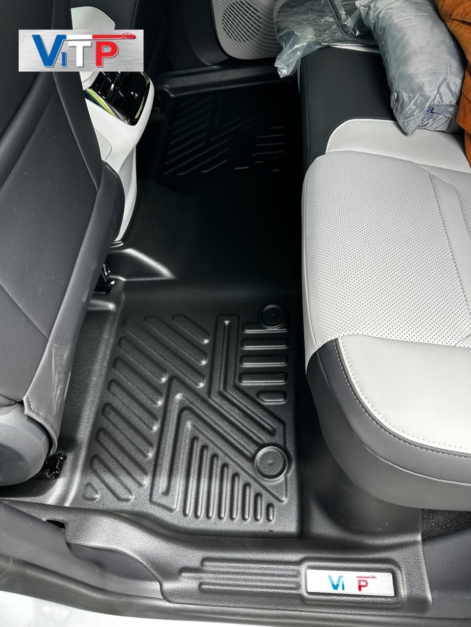 Thảm Sàn ViTP Ford Territory Nhựa Đúc Khuôn Cao Cấp