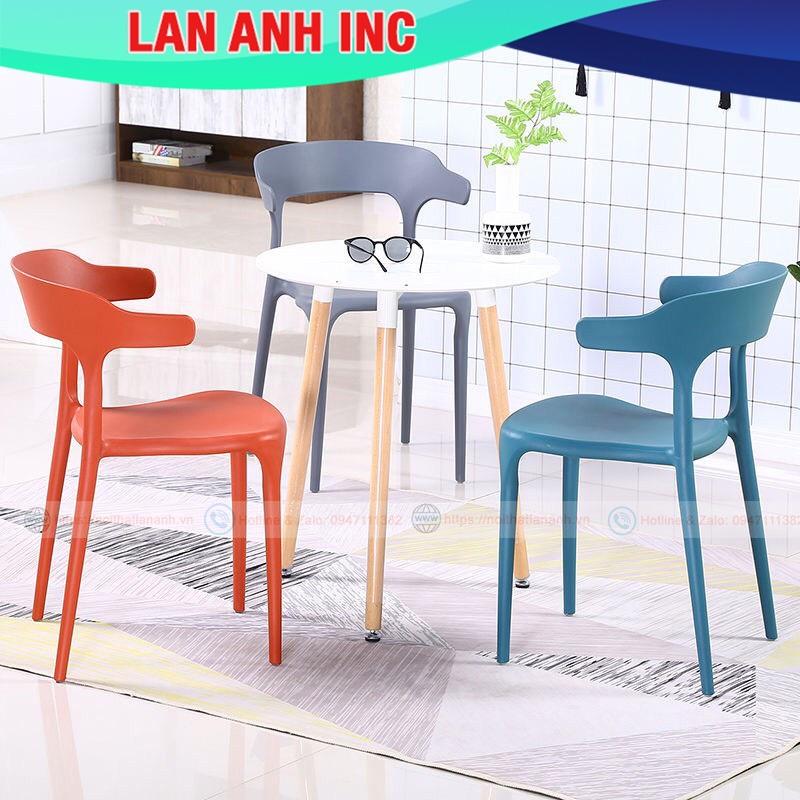 Ghế nhựa cafe văn phòng bàn ăn đúc nguyên khối tựa lưng cao xếp chồng giá rẻ LAD31