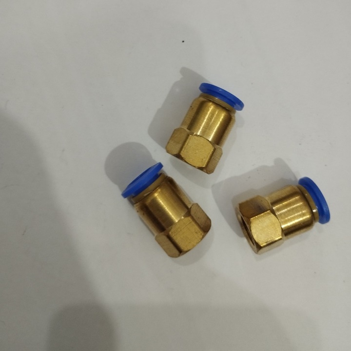 Nối ren trong 13 ra 8mm