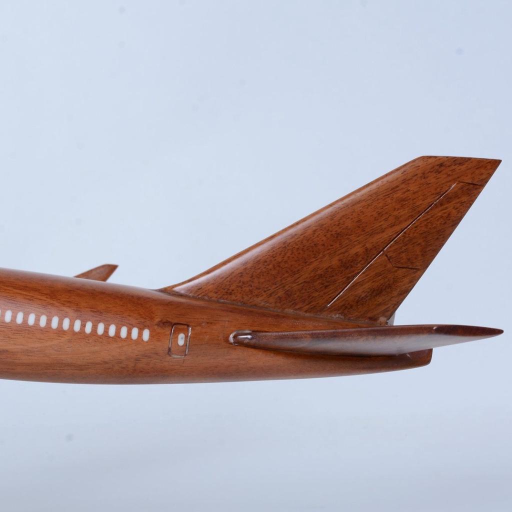 Máy bay mô hình, mô hình máy bay BOEING 747 hàng chất lượng cao, handmade 100% từ gỗ tự nhiên kích thước 46x51x25 cm