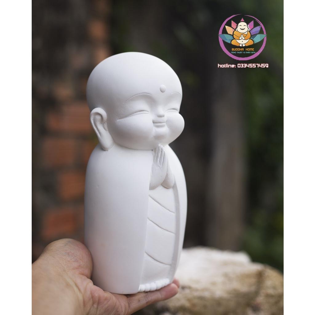 Chú tiểu decor hiện đại 21 cm trang trí nhà cửa màu trắng