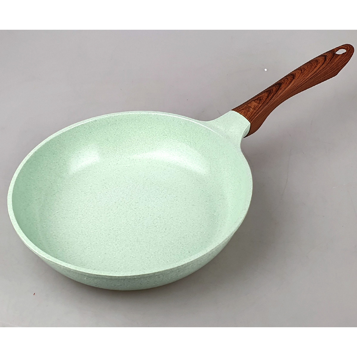 Chảo Đúc Chống Dính Đáy Từ Cao Cấp Green Cook Cán Gỗ Cao Cách Nhiệt Dùng Cho Mọi Loại Bếp -Hàng Chính Hãng