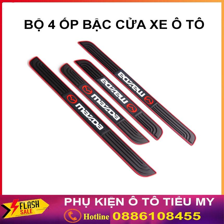 Bộ 4 Miếng Nẹp Bước Chân Bằng Cao Su Logo Hãng MAZDA Chống Trơn Trượt - Miếng Dán Chống Trầy Xước Bậc Cửa Lên Xuống Ô Tô