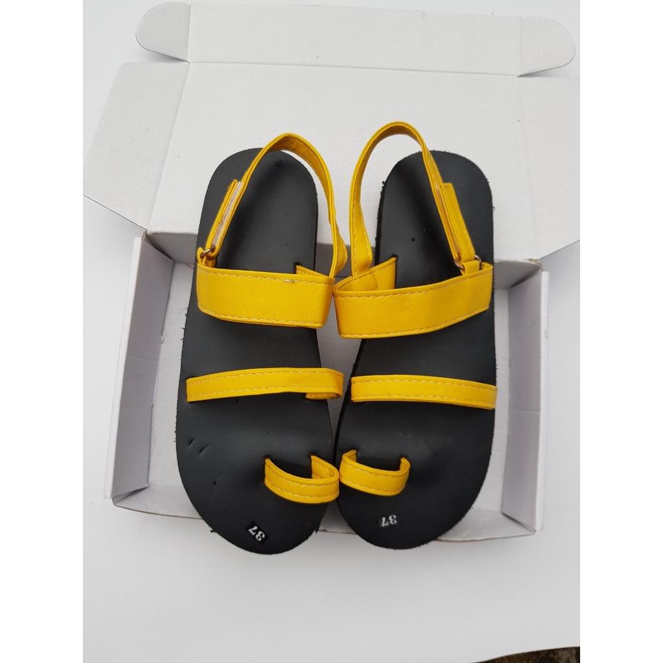 sandal đồng nai dép xăng đan nam và nữ đế đen quai vàng size từ 34 nữ đến 43 nam