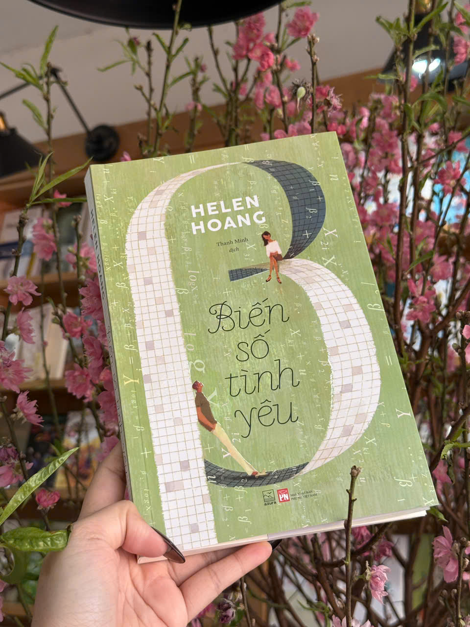 Sách - Biến số tình yêu (Helen Hoang) (Nhã Nam HCM)