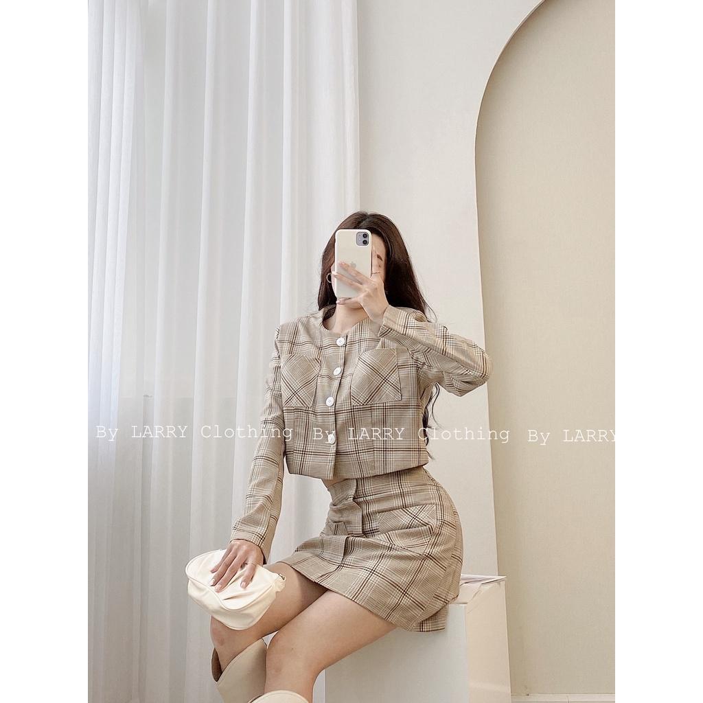 Set Kẻ S306 Áo Kèm Chân Váy Ngắn Phong Cách Hàn Quốc Larry Clothing