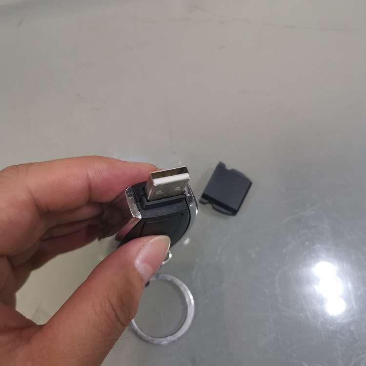 Hộp quẹt bật lửa sạc usb hình móc khóa xe (fullbox