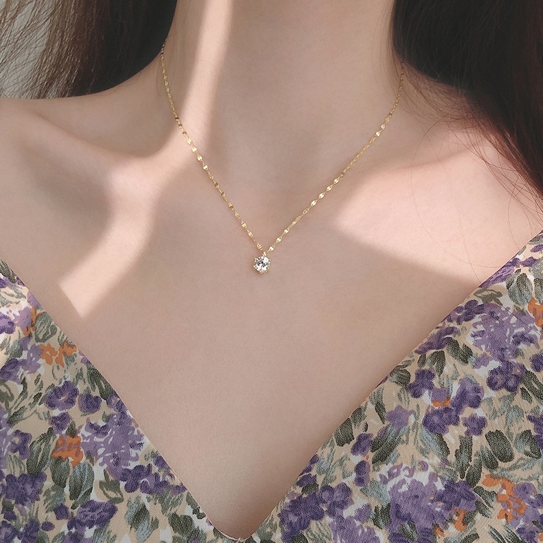 Dây chuyền titan nữ đính đá lấp lánh sang trọng không đen gỉ