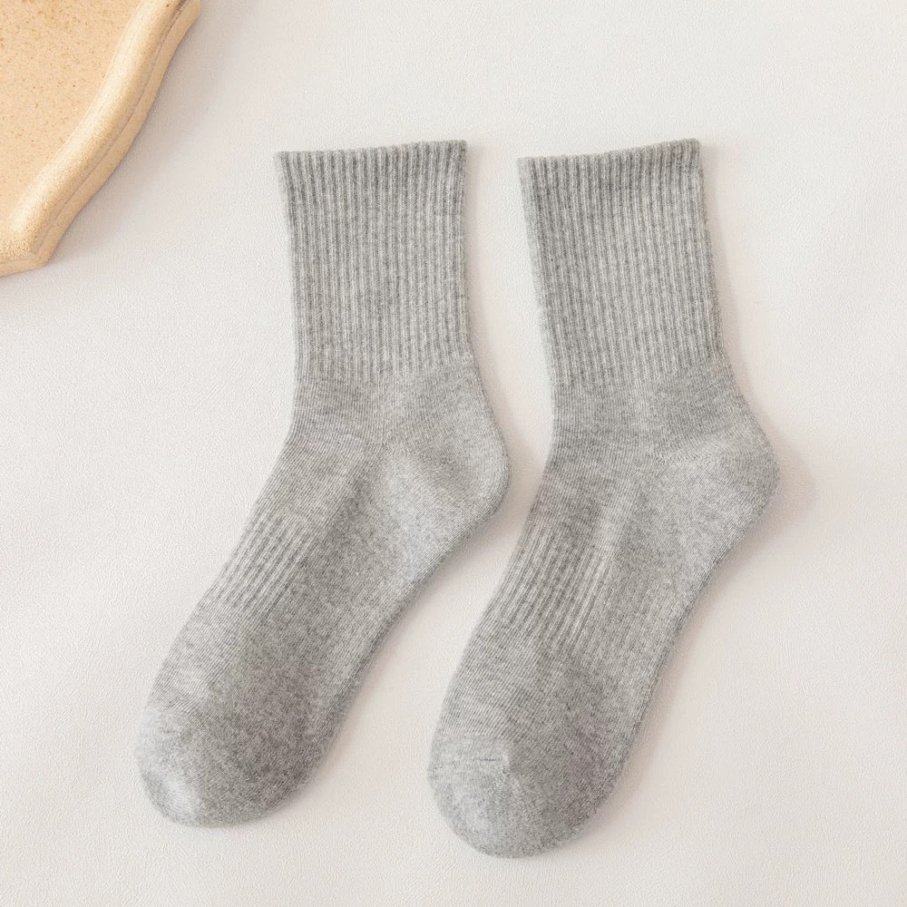 Tất Cổ Cao Nam Nữ Cổ Cao Màu Trơn Basic Thời Trang Vớ Cổ Cao Vải Cotton Phong Cách Nhiều Màu Trắng Đen Siêu Dai Tất Dài Co Giãn