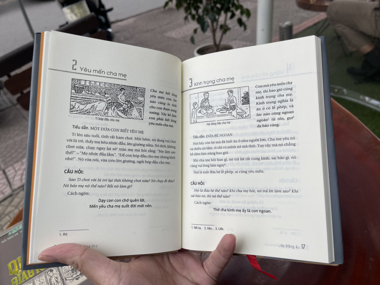 - QUỐC VĂN GIÁO KHOA THƯ - LUÂN LÝ GIÁO KHOA THƯ - SỦ KÝ GIÁO KHOA THƯ - CÁCH TRÍ GIÁO KHOA THƯ - Trần Trọng Kim, Nguyễn Văn Ngọc, Đặng Đình Phúc, Đỗ Thận biên soạn - NXB Trẻ - bìa mềm