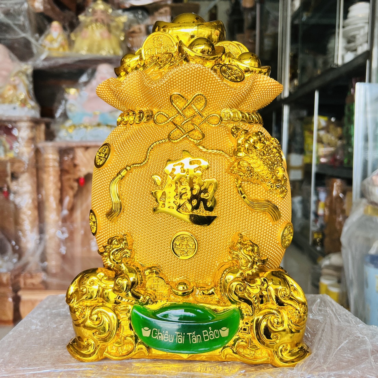 Túi vàng phong thủy đựng t.iền chiêu tài tấn bảo mẫu mới cao 30cm